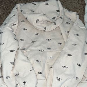 adika eye hoodie